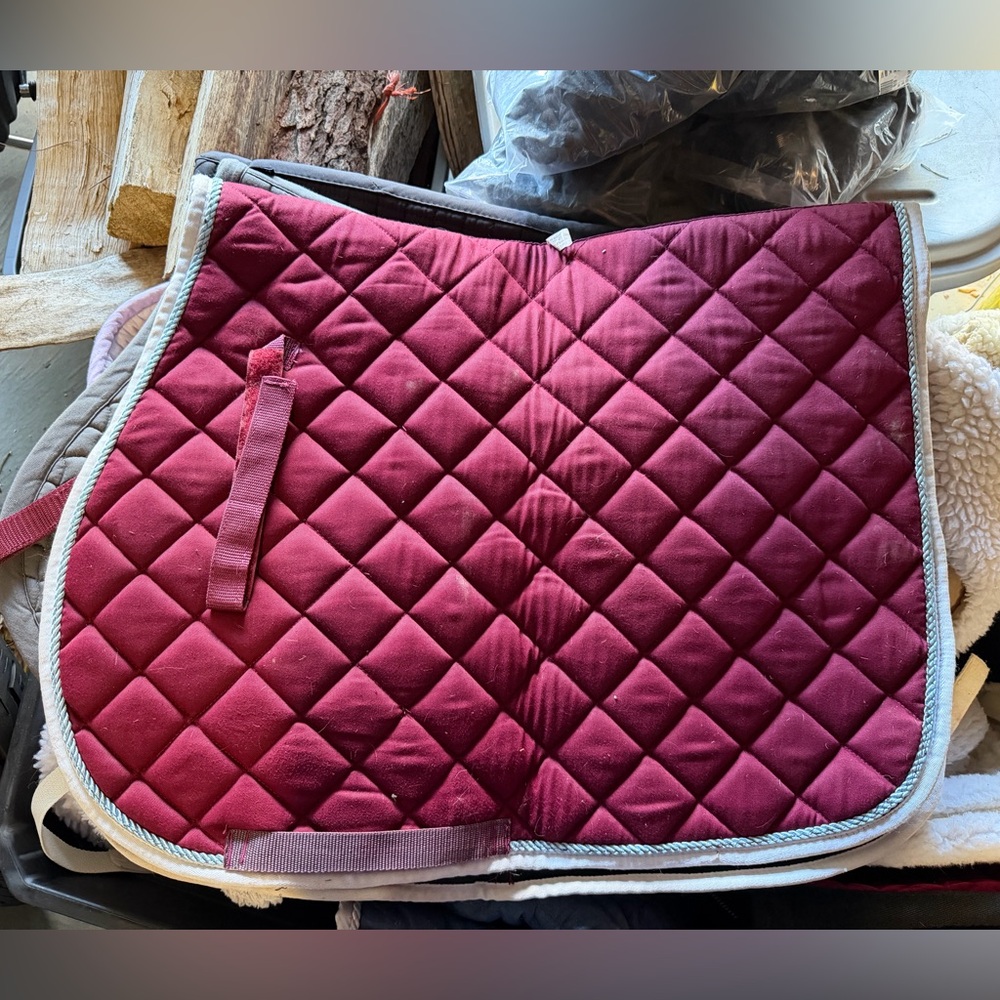 Roma AP burgundy pad